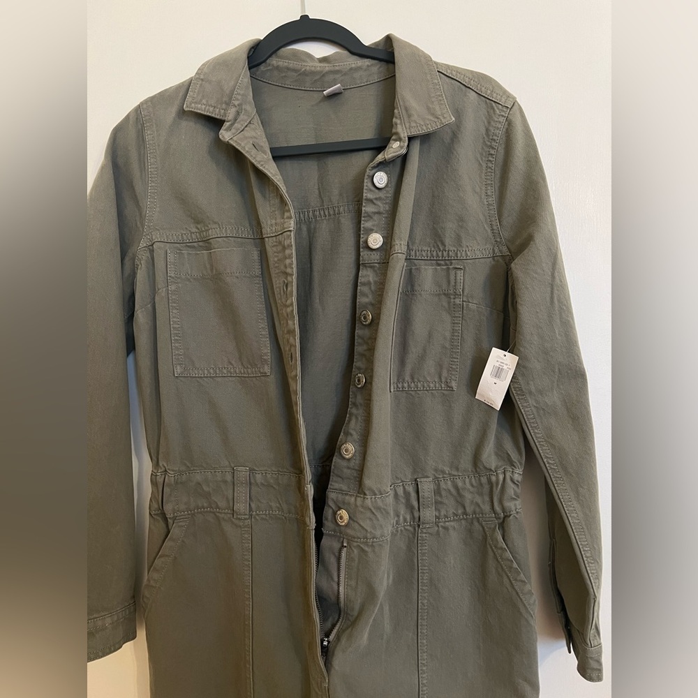 Old navy jumpsuit